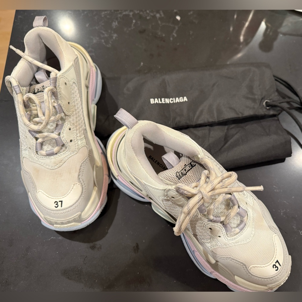 Balenciaga Triple S sneackers